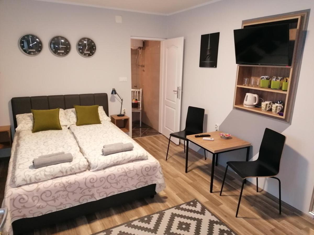 Sombor 19 Central Apartment 외부 사진