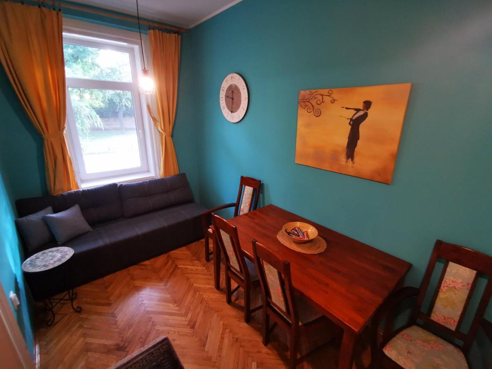 Sombor 19 Central Apartment 외부 사진